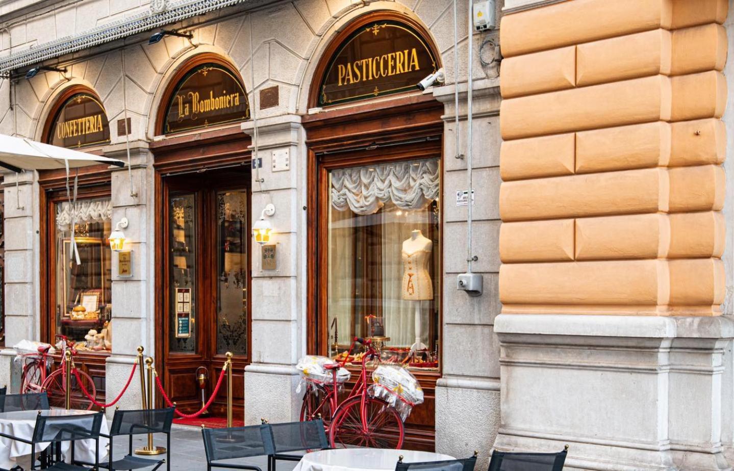 Elegante Rifugio D'Annunzio Con Parcheggio A Trieste Exterior photo