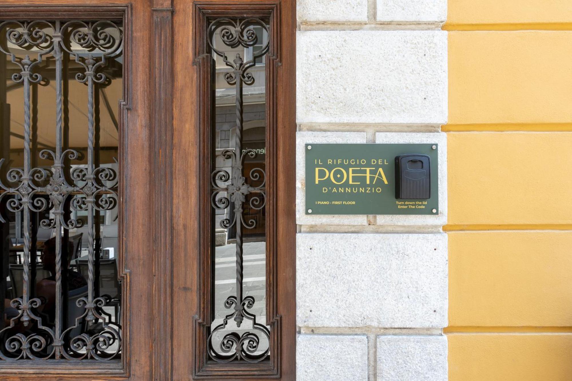 Elegante Rifugio D'Annunzio Con Parcheggio A Trieste Exterior photo